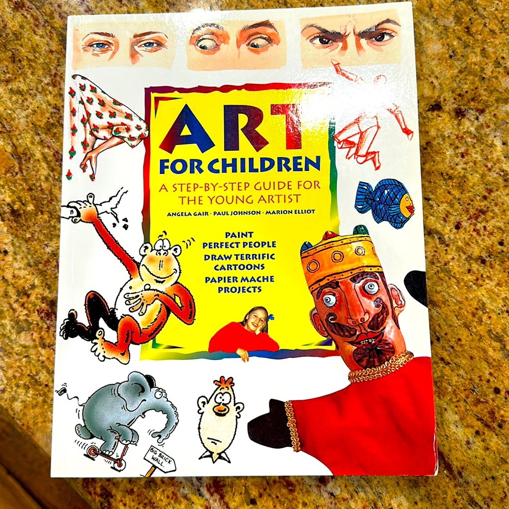 NWOT❤️PAPERBACK EDITION OF ART FOR YOUNG CHILDREN STEP BY STEP GUIDE